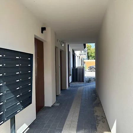 Dmk Oak Near Warsaw-modlin Airport Appartamento Nowy Dwór Mazowiecki